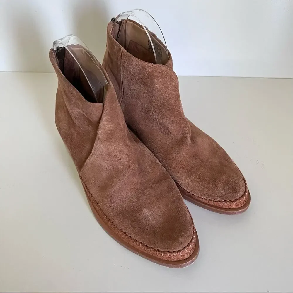 Soludos Women's Moccasin Hand-stitched Venetian Brown‎ Genuine Suede Booties